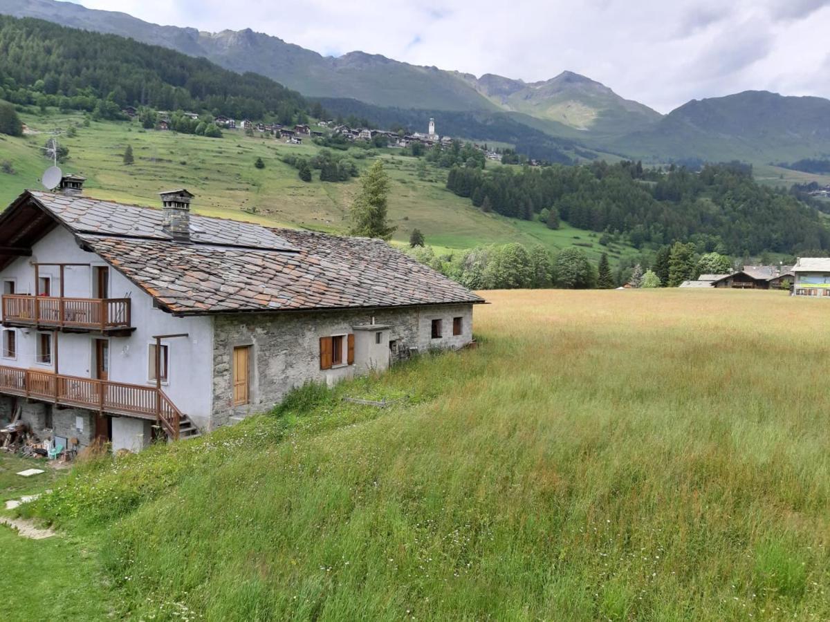 La Rondine - Appartamento Panoramico 6 Posti Letto In Villetta 샴폴루크 외부 사진