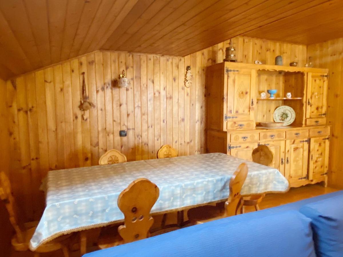 La Rondine - Appartamento Panoramico 6 Posti Letto In Villetta 샴폴루크 외부 사진